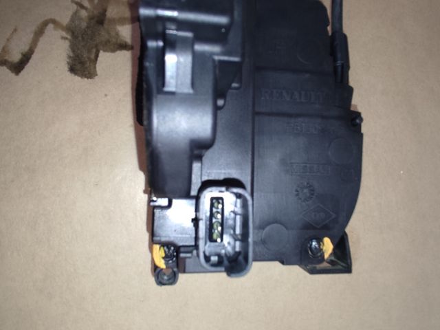 CERRADURA DEL. IZQUI. RENAULT CLIO 2010