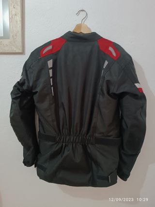 Chaqueta de moto sin estrenar