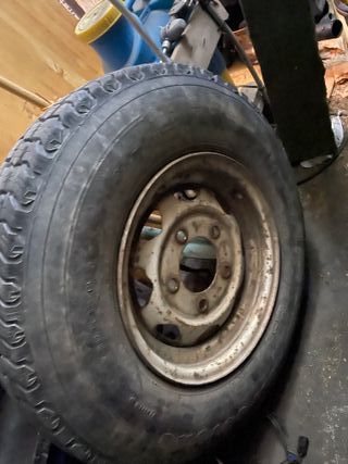 Ruedas 750/16 land rover