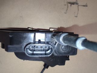 CERRADURA DEL. DERCH. RENAULT SCENIC