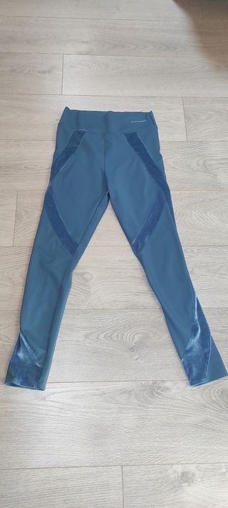 Se vende malla deportiva Zara