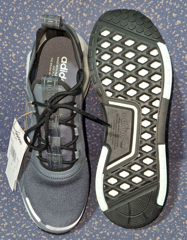 Zapatillas Deportivas Adidas NMD_V3 Temporada.