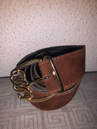 Cintura donna con fibbia dorata 