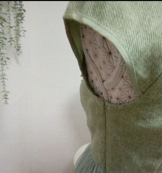 Vestido verde menta, falda tul y espalda de encaje