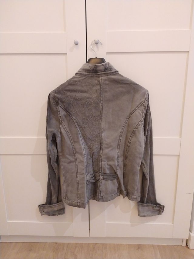 Chaqueta estilo vaquera