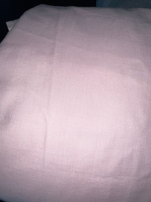 cubre capane o somier cama de 90 rosa , tengo otro