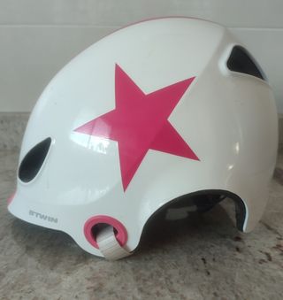 Casco niña patinaje o bici 