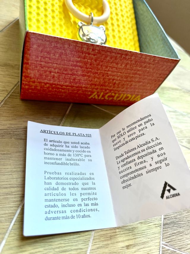 Sonajero osito plata. Nuevo