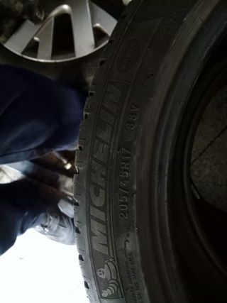 Michelin 2054517 88v