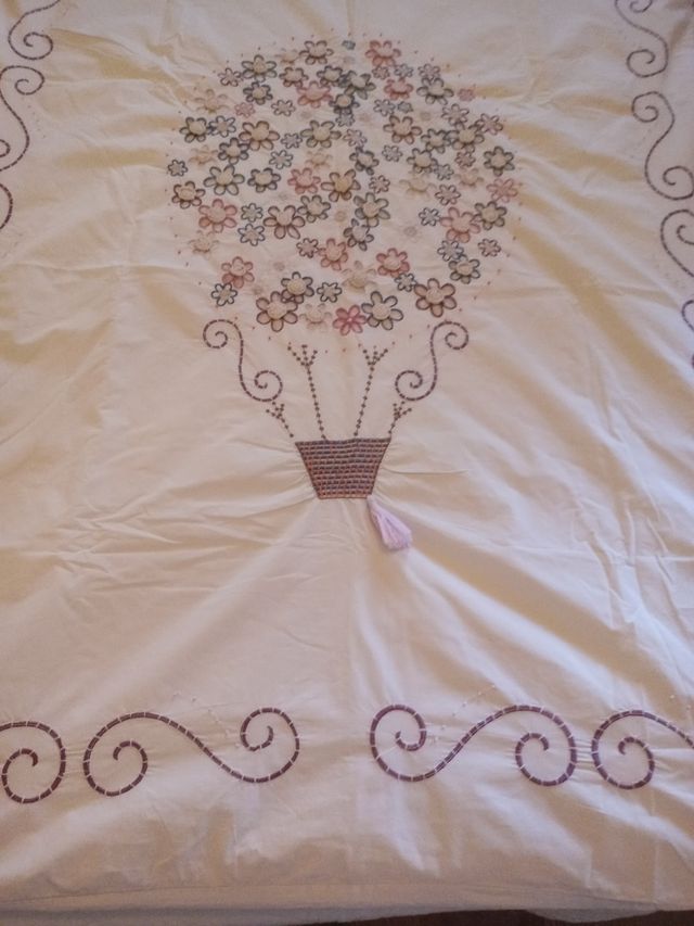 Funda nordica bordada cuna Zara Home