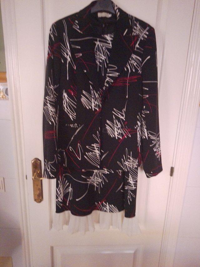 Vestido con chaqueta