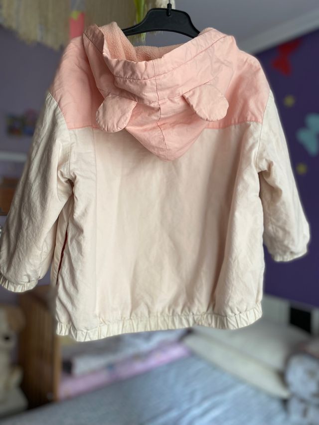Cazadora para niña de Zara talla 3-4 años