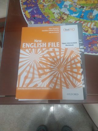New English File Studen't Book + workbook