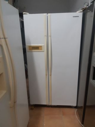 AMERICANA SAMSUNG BUEN ESTADO 175X90X70