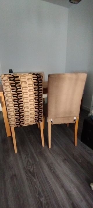 Mesa extensible comedor y sillas