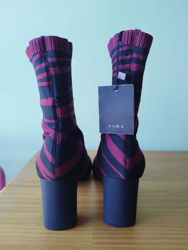 NUEVOS. Botines Zara t.41