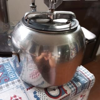 Olla exprés Bellvis CBC años 60