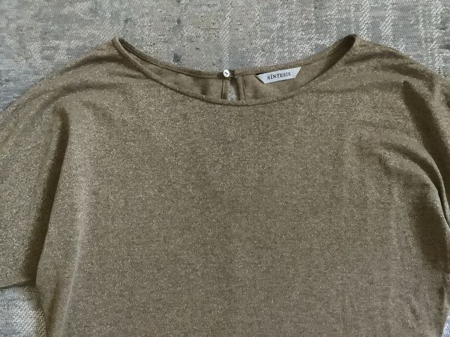 Jersey dorado de Síntesis talla M