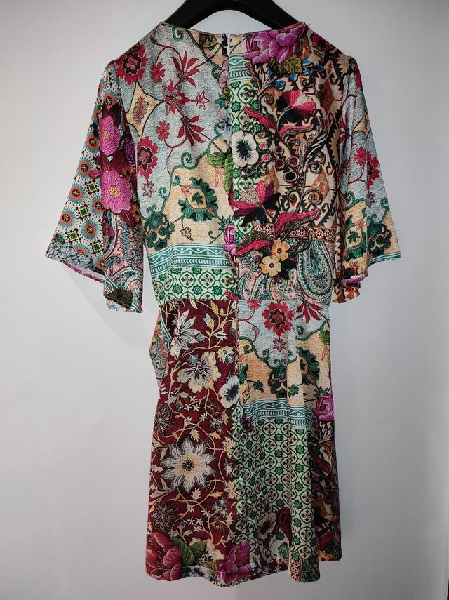 Vestido corto Zara estampado