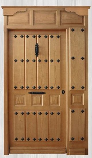 Puertas de Calle en Madera Maciza