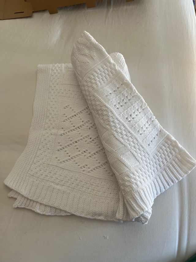 manta bebé blanca punto