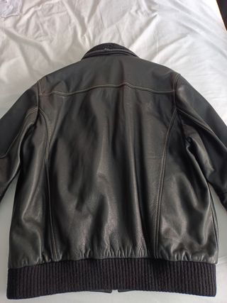 Chaqueta De Cuero