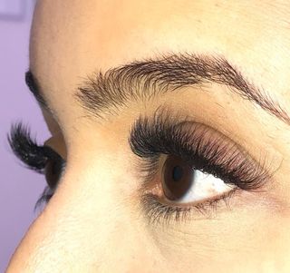 EXTENSIONES DE PESTAÑAS