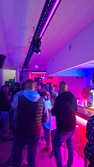 Se Traspasa Bar Musical Oportunidad.