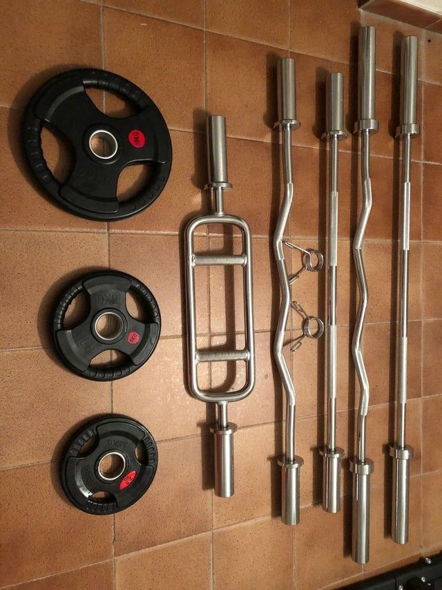 Materiales deportivos gimnasio barras discos olimp