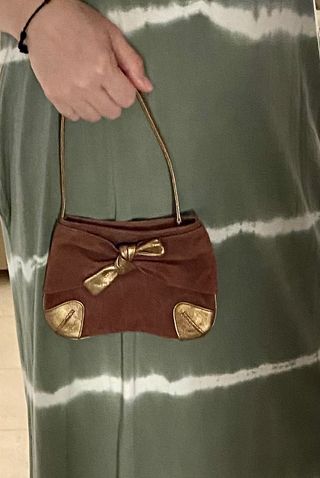 Cartera pequeña de piel