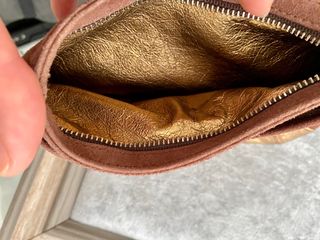 Cartera pequeña de piel