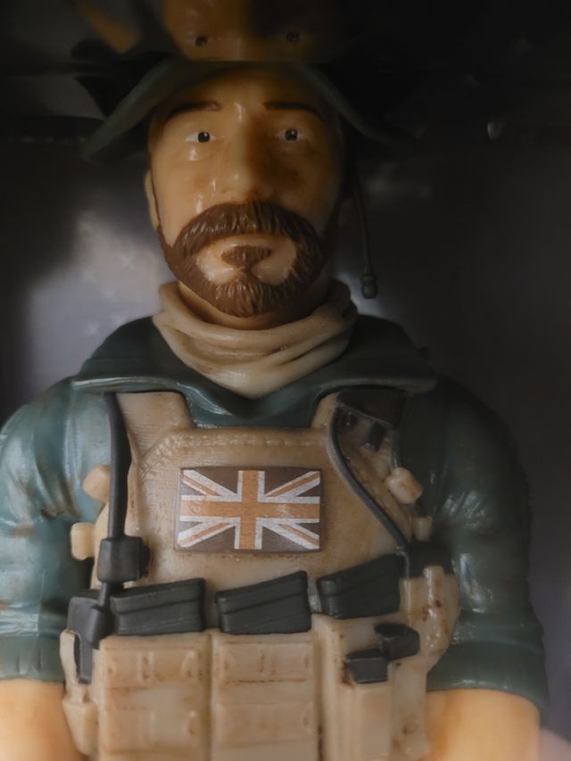 Call of Duty Modern Warfare Deluxe Box