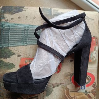 Zapatos de tacón Michael Kors nuevos