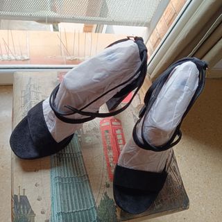 Zapatos de tacón Michael Kors nuevos