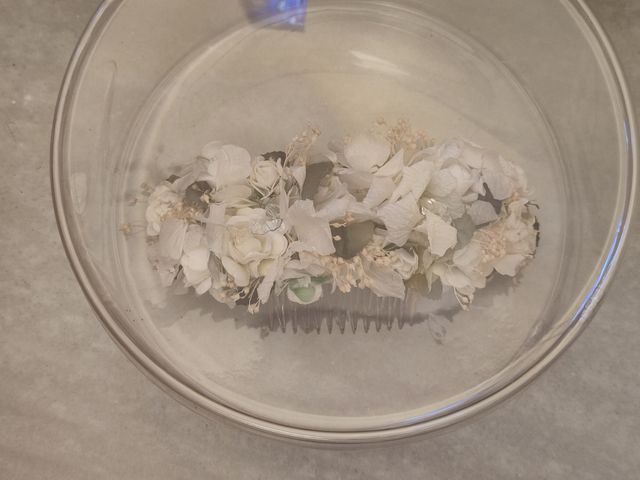 Peineta flores preservadas