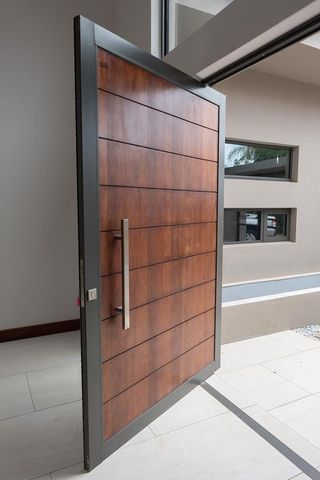 puertas, ventanas, cristaleras, escaleras, muebles