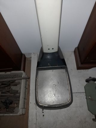 bascula de farmacia antigua 5 ptas