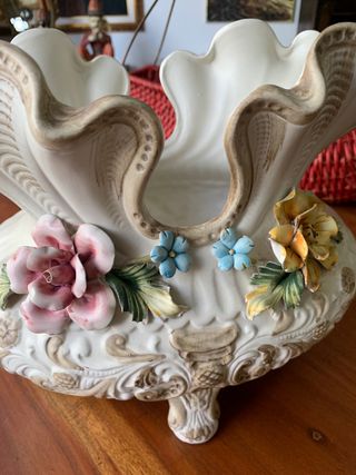 Centrotavola in Capodimonte
