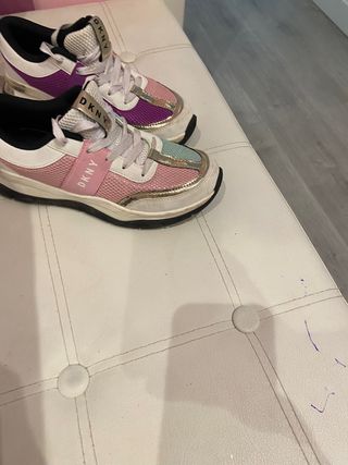 bambas deportivas DKNY