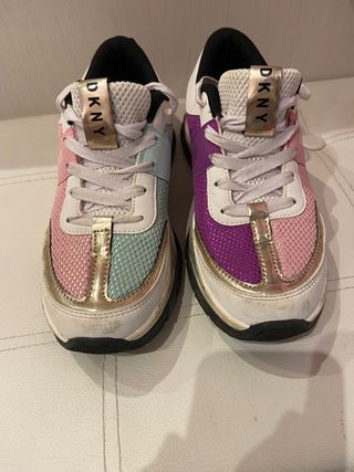 bambas deportivas DKNY