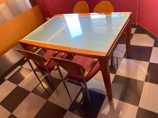 Mesa de comedor extensible – Cristal templado
