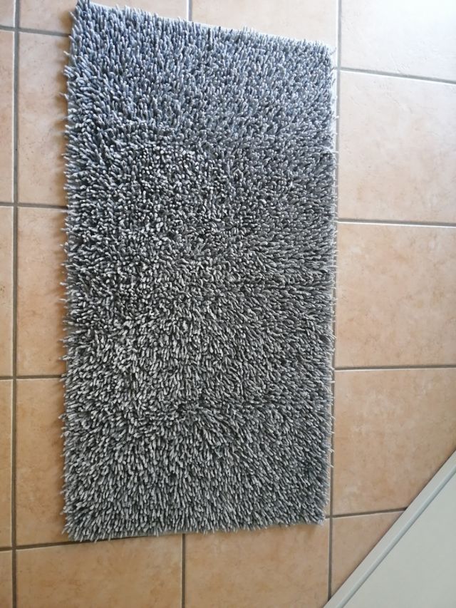 Tappeto frange grigio 100x50cm