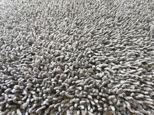 Tappeto frange grigio 100x50cm