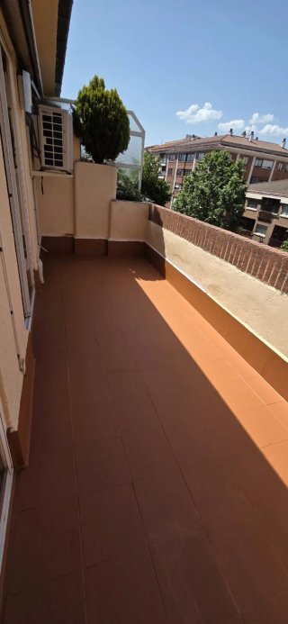CANALONES, REPARACIÓN DE TEJADOS Y GOTERAS.