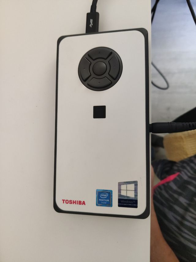 Mini Ordenador Toshiba