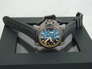 Reloj Graham Commander