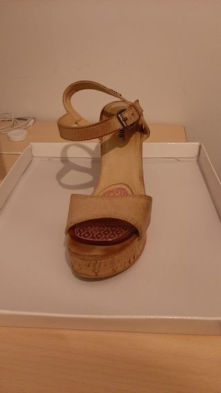 Sandalia mustang talla 37