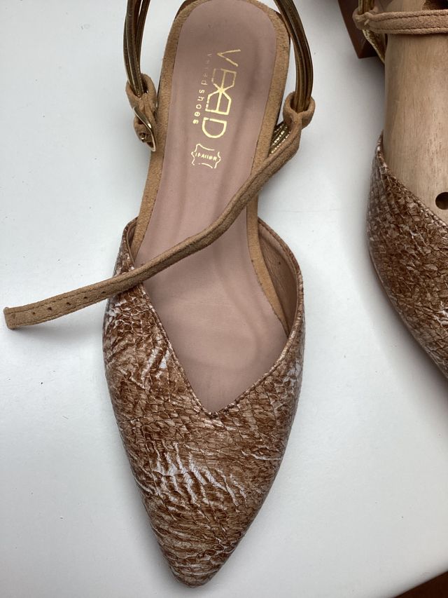 Zapatos/Sandalias de cuero autentico sin estrenar