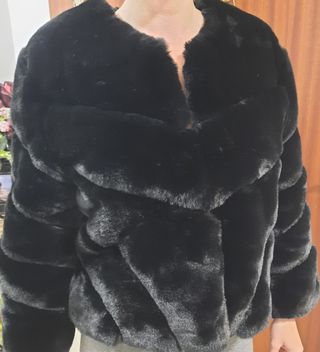 Bolero negro corto