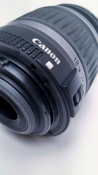 Objetivo Canon 18-55 EFS 3,5-5,6 II